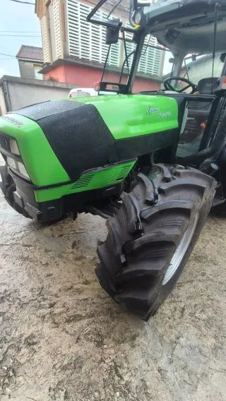 Tractor Deutz-Fahr Verde