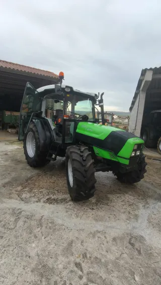 Tractor Deutz-Fahr Verde