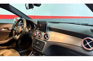 Mercedes-Benz CLA 200 2016