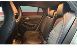 Mercedes-Benz CLA 200 2016