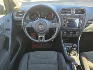 Volkswagen Golf 2011