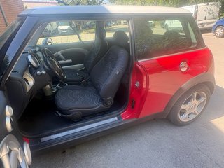 Mini One 1.6 90cv – Techo blanco – Muy cuidado