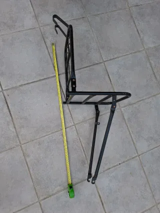 Portabultos para bicicleta de origen holandés.