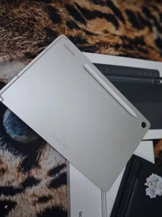 Samsung Galaxy Tab S9 128GB + Tastiera