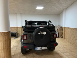 Jeep Wrangler Sahara 2.2 22000km