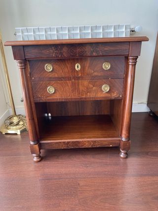 Mesita auxiliar antigua madera maciza