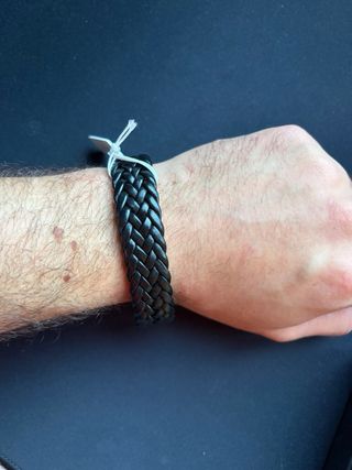 Pulsera Cuero Trenzado Lotus Plata