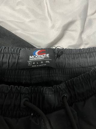 Pantalón Cargo McKenzie Negro