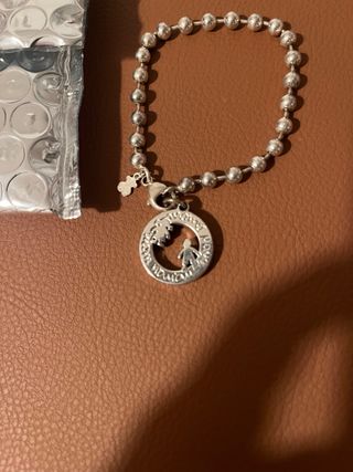 Pulsera bolitas con colgante mamá