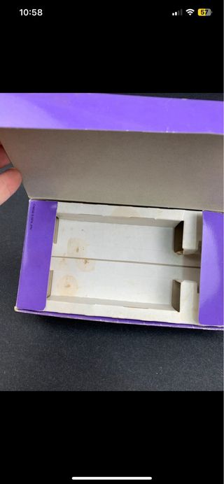 Gameboy Pocket Purple Clear en su caja original