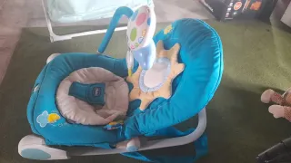 Sdraietta Chicco azzurra con giochi