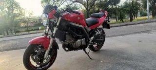 Suzuki SV650 Naked para carnet A2