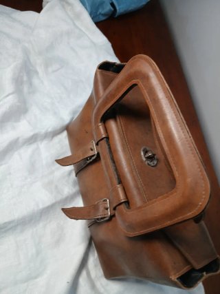 Borsa vintage anni '20 in pelle marrone