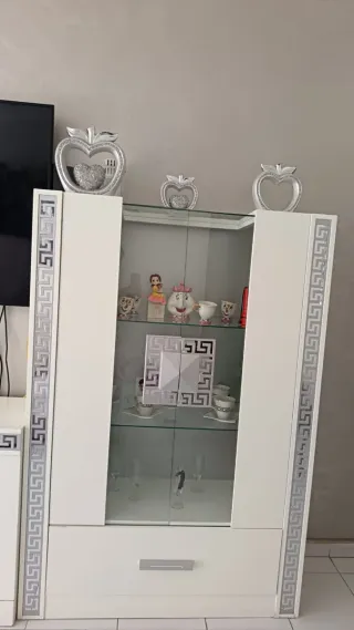 Mueble de salón Bersache blanco y plata