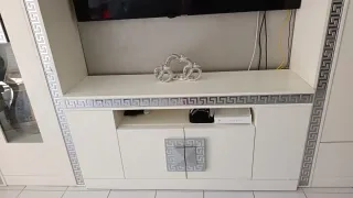 Mueble de salón Bersache blanco y plata