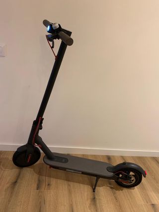 Patinete Eléctrico Xiaomi + Cargador