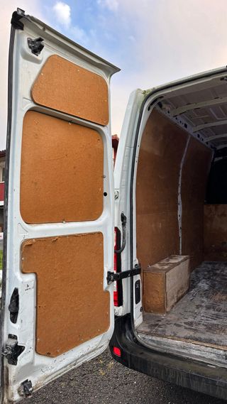Renault Master DCI 135 CV L2H2