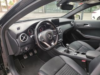 Mercedes-Benz Clase A 180 AMG-LINE 2016