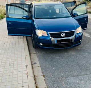 VOLKSWAGEN TOURAN 1.9 105 cv BLUEMOTION