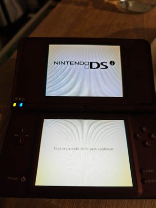 Nintendo DSI XL LL Roja