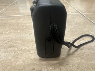 Radio Aiwa FR-C12 AM/FM Portátil