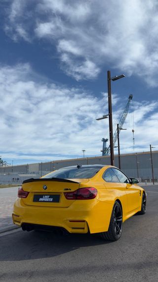 BMW M4 DKG + ESCAPE M PERFORMANCE