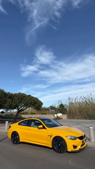 BMW M4 DKG + ESCAPE M PERFORMANCE