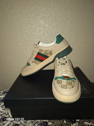 Zapatillas Gucci Beige y Verde