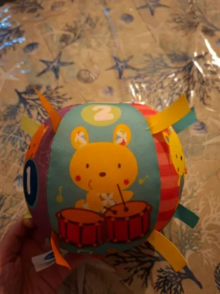 Pelota Cantarina Vtech Musical. 3-24 meses