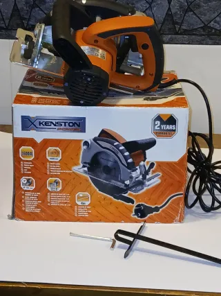 Sierra circular y accesorios
