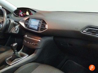 Peugeot 308 5p Style PureTech 130 S&S 6 Vel. MAN