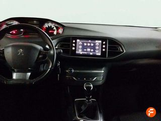 Peugeot 308 5p Style PureTech 130 S&S 6 Vel. MAN