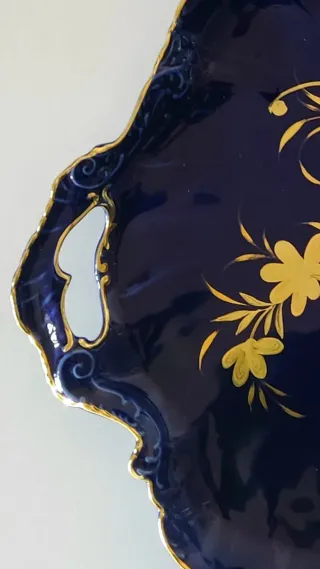 BANDEJA PORCELANA CAPEANS AZUL COBALTO ORO años 70