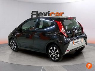 Toyota Aygo 1.0 70 x-play