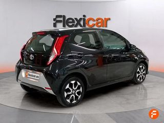 Toyota Aygo 1.0 70 x-play