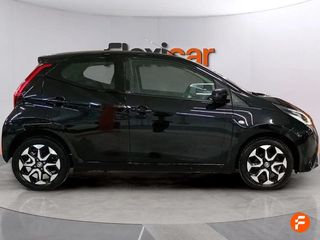 Toyota Aygo 1.0 70 x-play