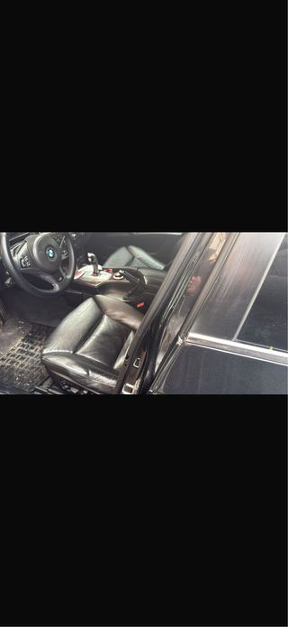 BMW    E60 2008