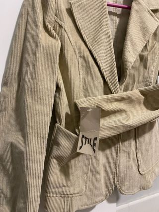 Chaqueta pana TL beige Talla S