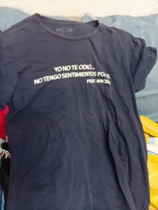 2 Camisetas Ella es mi reina