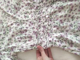 Vestido floral blanco y lila