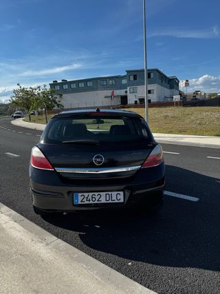Opel  Astra H Cosmo 2005 1.9 CDTI 150 CV