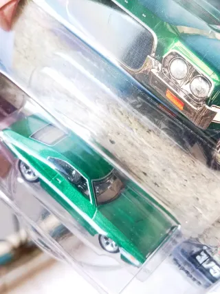 Hot Wheels Premium 1972 Ford Gran Torino