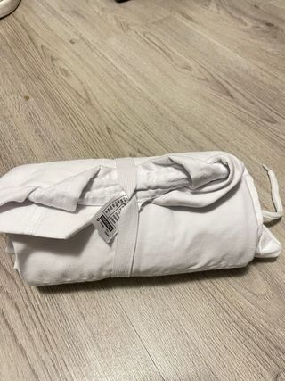 Uniforme de kárate infantil blanco