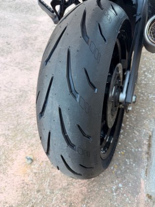 Ducati Monster 937 Negra