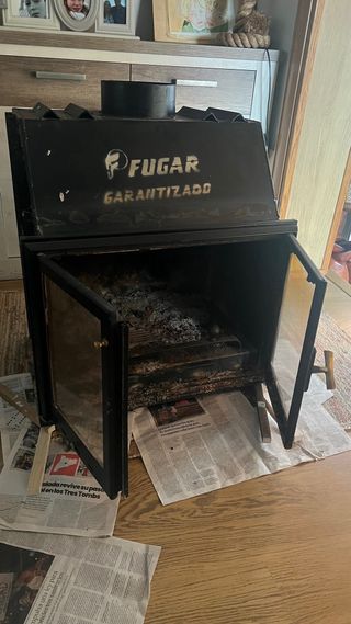 Chimenea de leña Fugar Negra