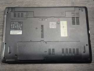 Acer Aspire 5336 Portátil