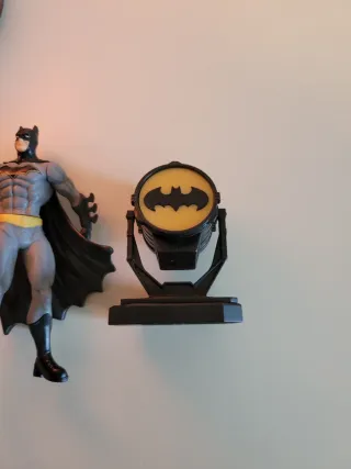 Action Figure Batman DC Kinder con Accessori