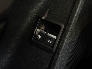 Audi Q3 E-TRON 45TFSI-e 245CV S-TRONIC.- " HÍBRIDO ENCHUFABLE ".- " MUY EQUIPADO ".-" ETIQUETA 0 EMISIONES ".-" NACIONAL ".-