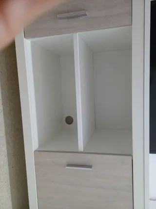 Mueble TV blanco y madera