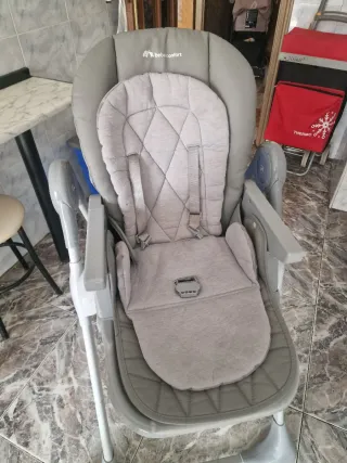 Trona bebé Bebeconfort gris